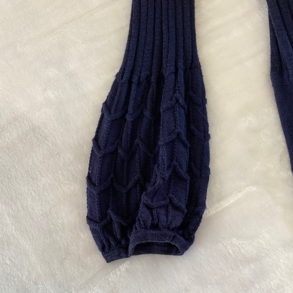 Elegant Navy Blue Knit Dress - Picture 8 of 9